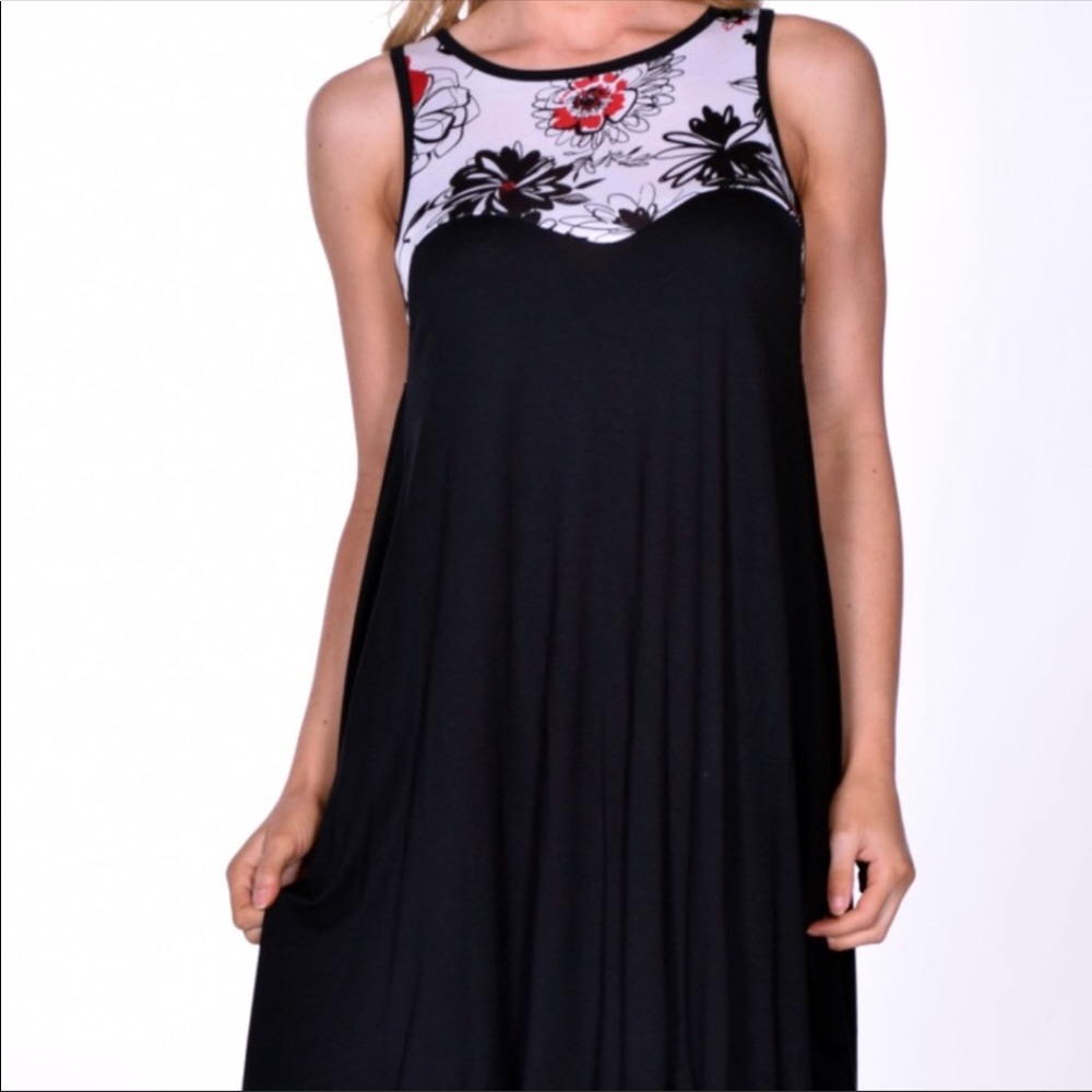 🔴 Pastels Floral Chest Tunic